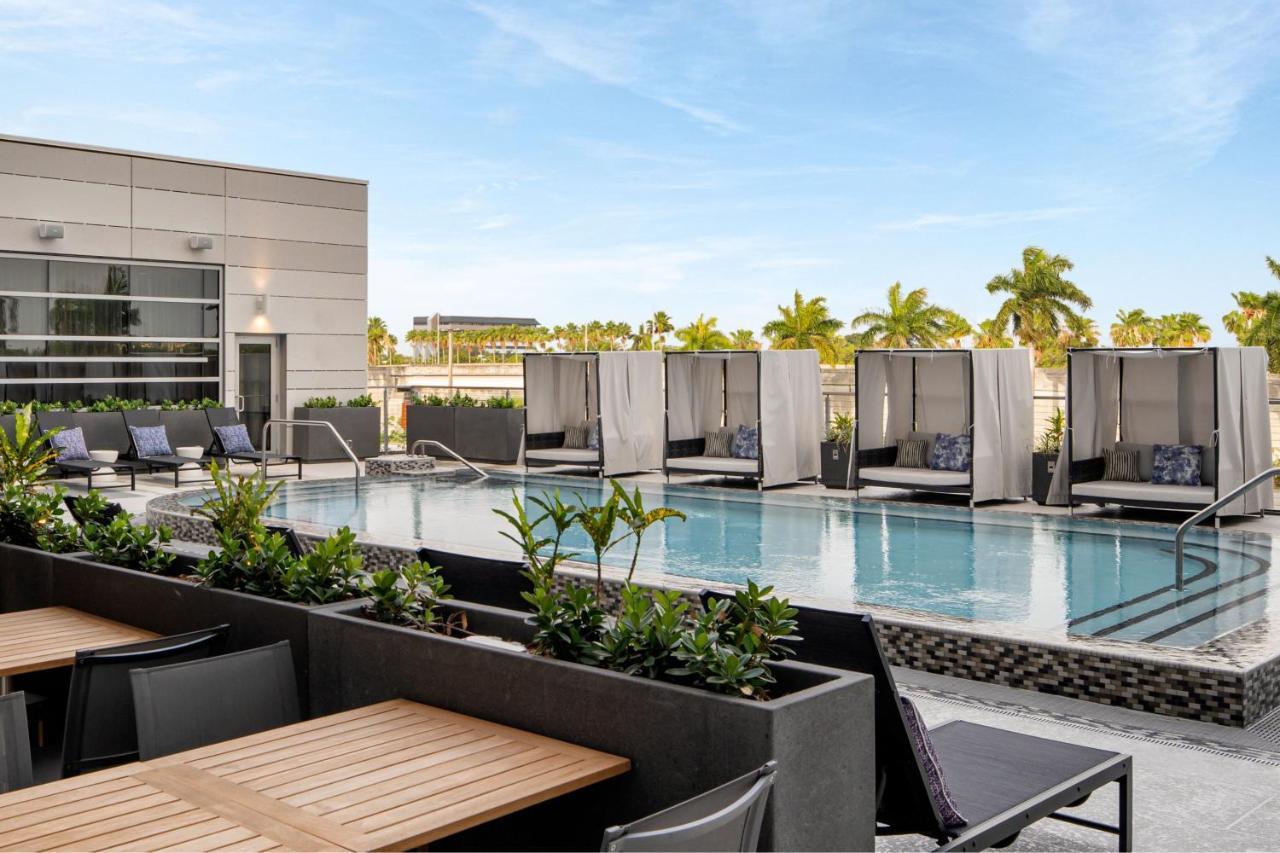 Ac Hotel By Marriott Miami Dadeland Glenvar Heights Екстериор снимка